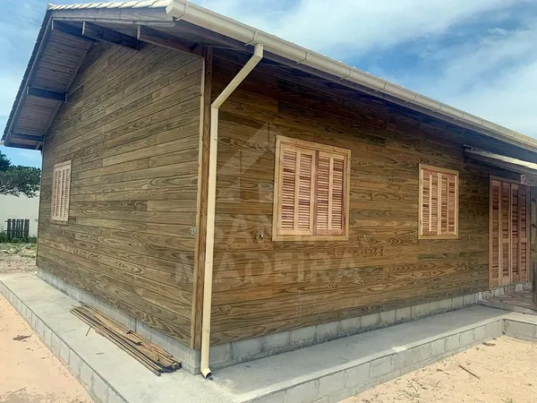 santamadeiracasas externo 017