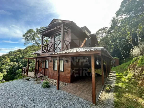 santamadeiracasas externo 027